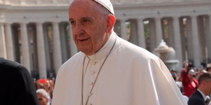 PapaFranciscoAudienciaGeneral_EliseHarrisACIPrensa_10052017